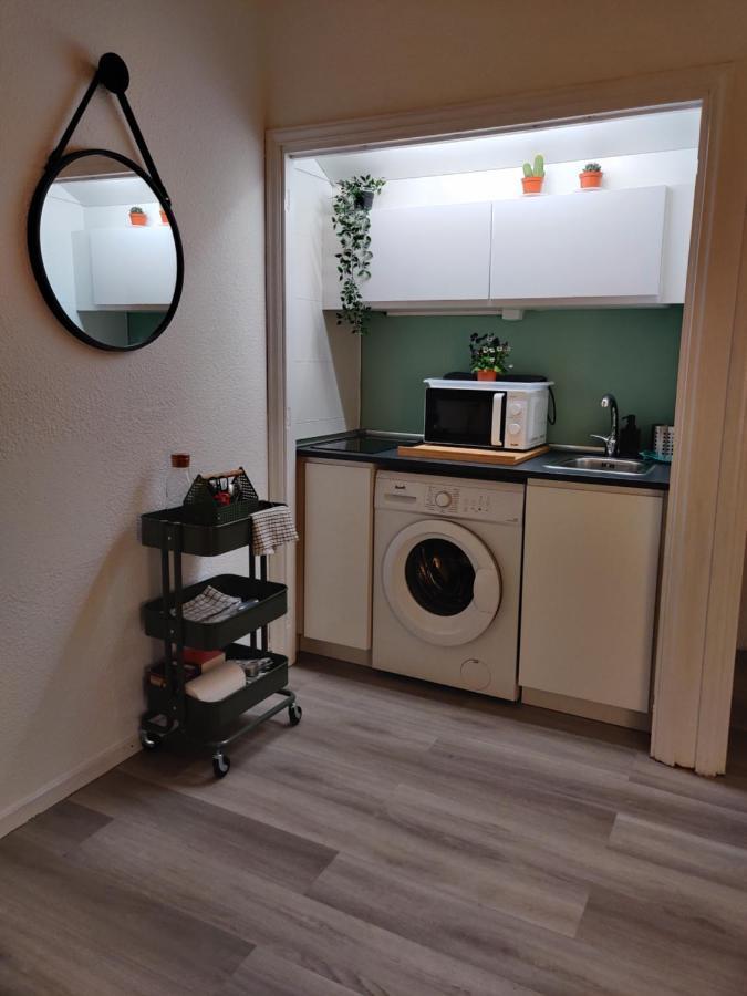 Luxury Apartment With Pool View Адехе Екстериор снимка